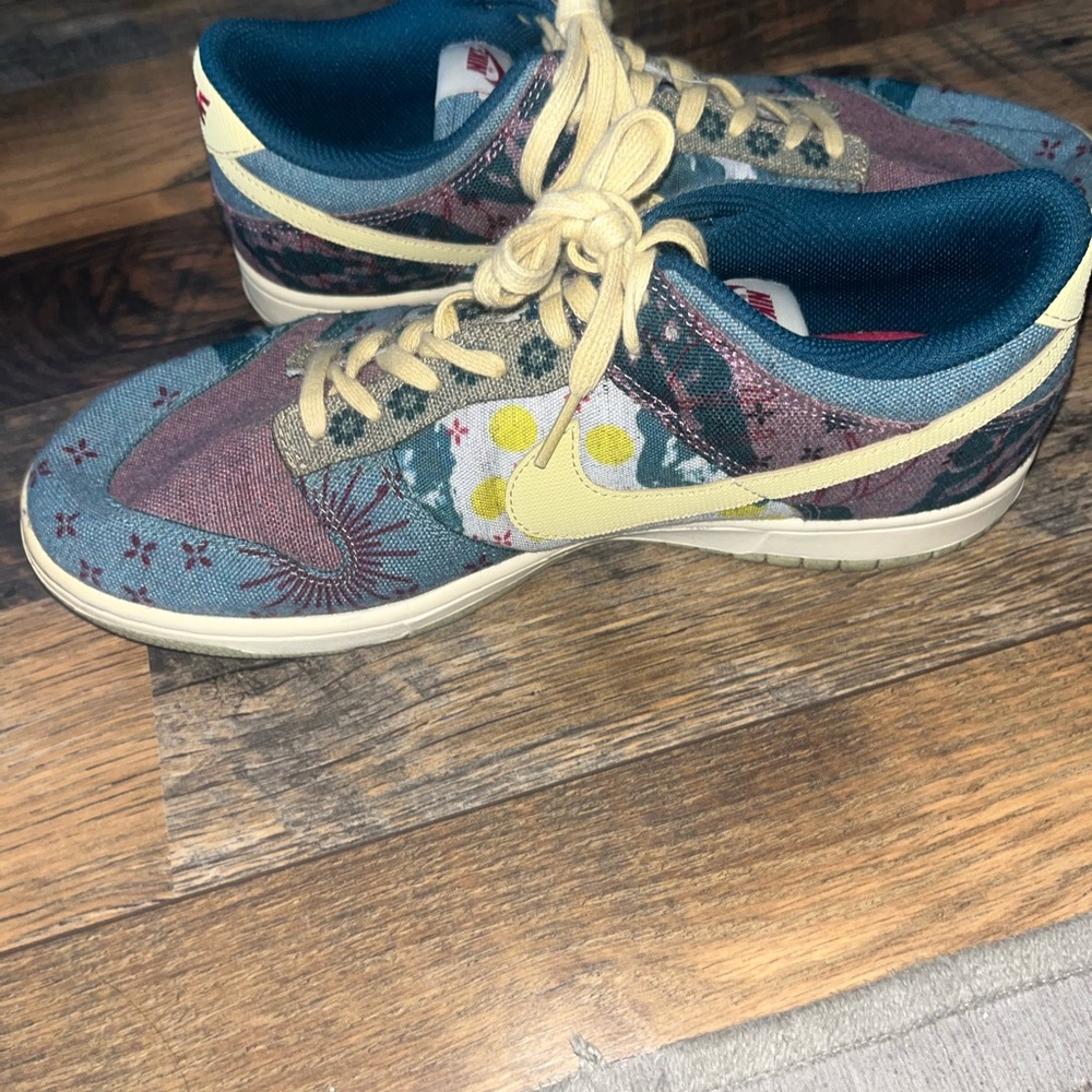 Nike Dunk Low "Community Garden" sneakers - Picture 4 of 5